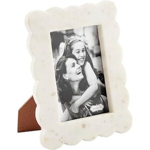 decorative items for bedroom